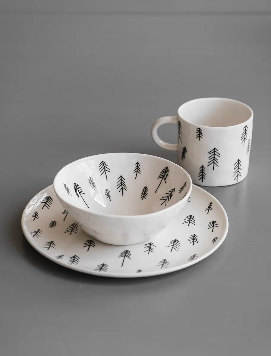 Tall plate, white/ Fine Little Day