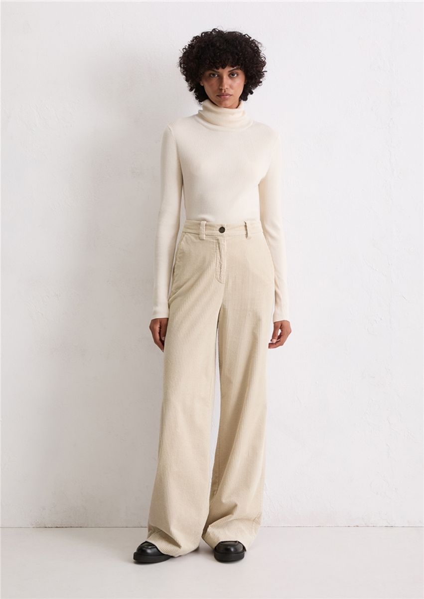 Corduroy pants wide/ Marc O`Polo