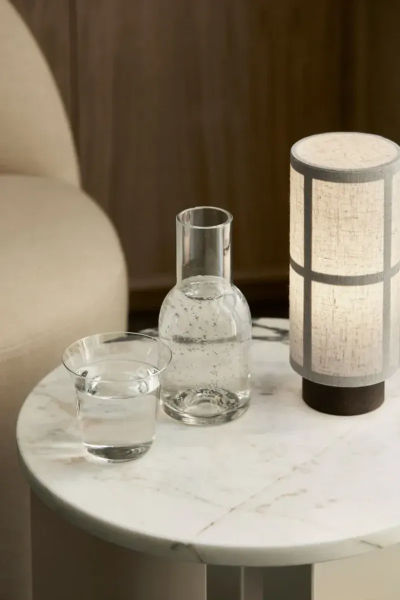 Bordlampe - Hashira Portable Stained Oak Raw AUDO Copenhagen